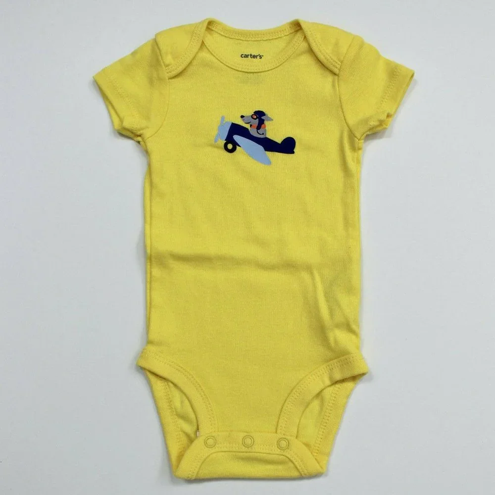 Carter's 3-Piece Bodysuit, Shirt and Stripe Shorts 3M